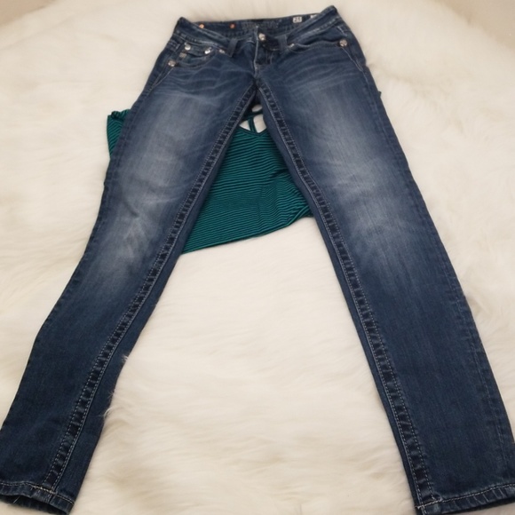 Miss Me Jean's - Picture 2 of 4